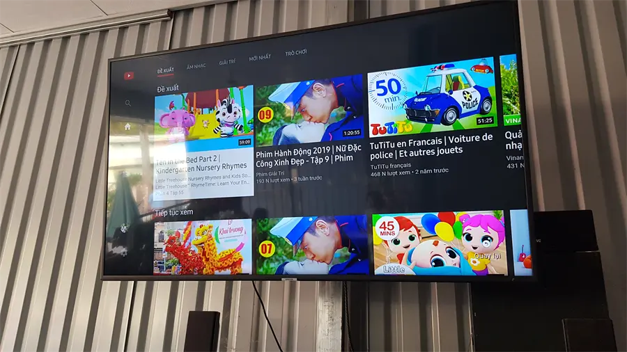 Khách hàng review Smart Tivi Samsung 4K 55 inch UA55NU7100 26