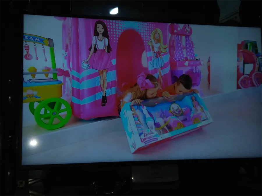 Khách hàng review Smart Tivi Samsung 4K 43 inch UA43NU7100 71