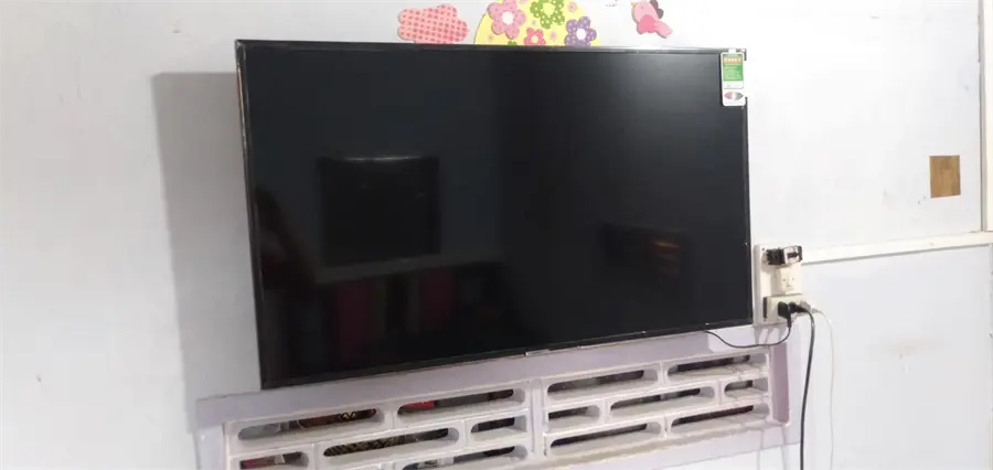 Khách hàng review Smart Tivi Samsung 4K 43 inch UA43NU7100 67