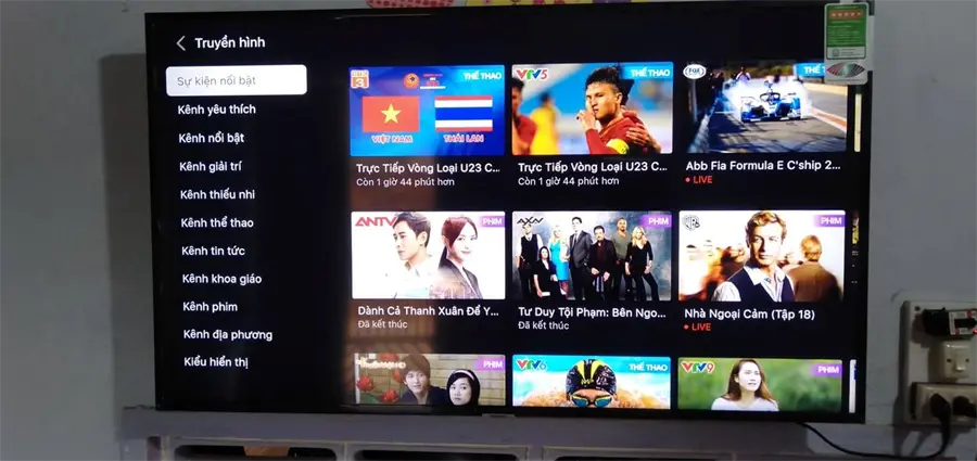 Khách hàng review Smart Tivi Samsung 4K 43 inch UA43NU7100 66