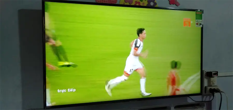 Khách hàng review Smart Tivi Samsung 4K 43 inch UA43NU7100 68