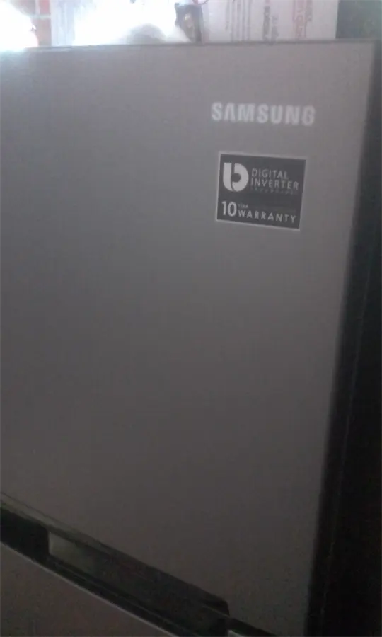 Khách hàng review Tủ lạnh Samsung Inverter 208 lít RT19M300BGS/SV 84