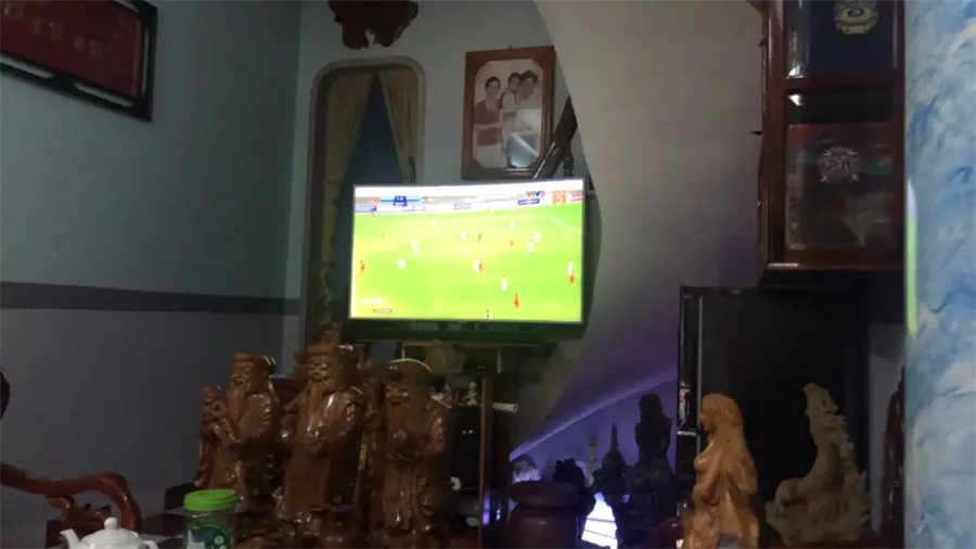 Khách hàng review Smart Tivi Cong Samsung 4K 55 inch UA55NU7500 17