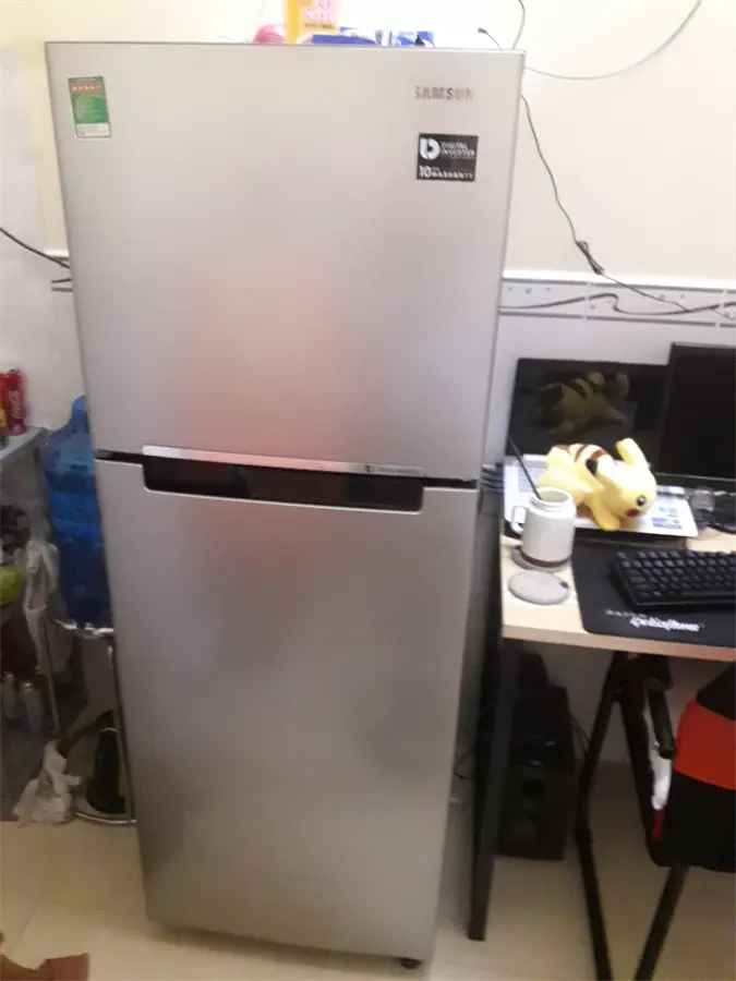 Khách hàng review Tủ lạnh Samsung Inverter 236 lít RT22M4033S8/SV 4
