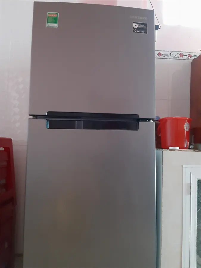 Khách hàng review Tủ lạnh Samsung Inverter 208 lít RT19M300BGS/SV 81