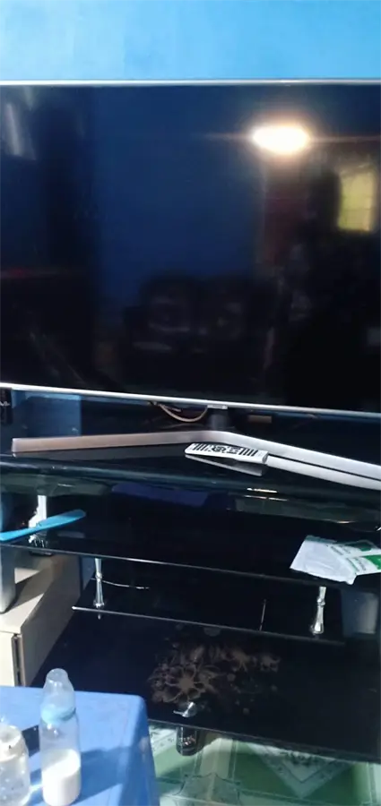 Khách hàng review Smart Tivi Samsung 4K 50 inch UA50NU7400 23