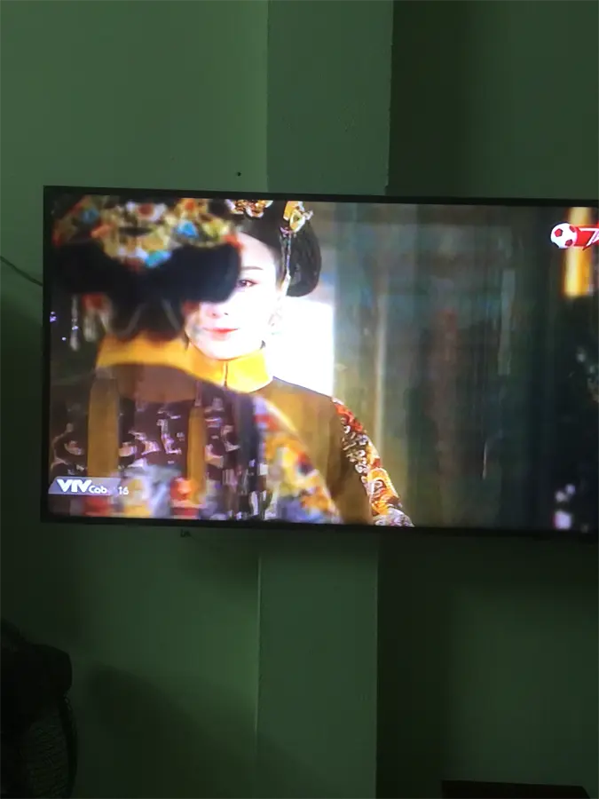 Khách hàng review Smart Tivi Samsung 49 inch UA49N5500 19