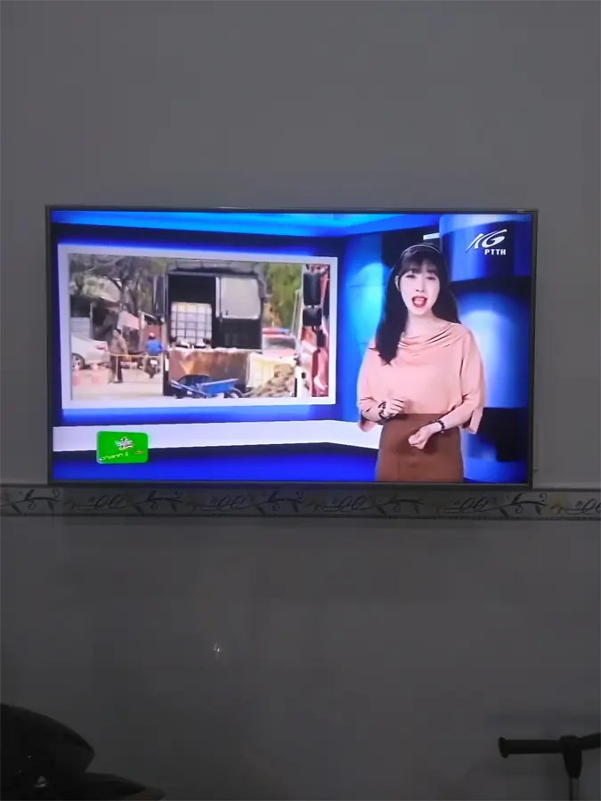 Khách hàng review Smart Tivi Samsung 4K 50 inch UA50NU7400 19