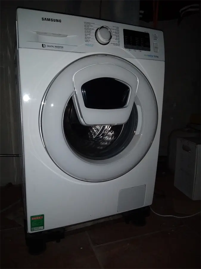 Khách hàng review Máy giặt Samsung AddWash Inverter 8 kg WW80K52E0WW/SV 23