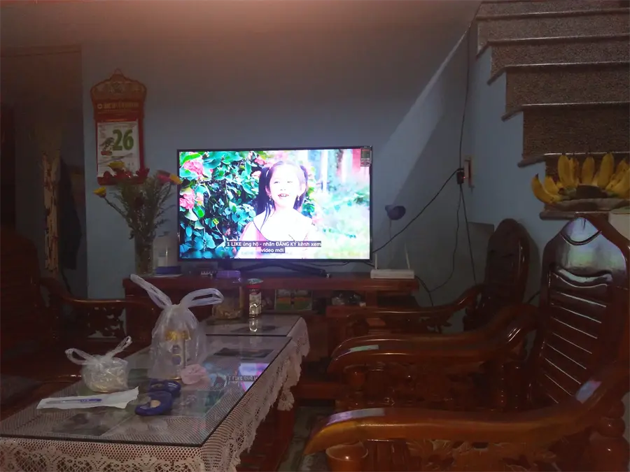 Khách hàng review Smart Tivi Samsung 49 inch UA49N5500 17