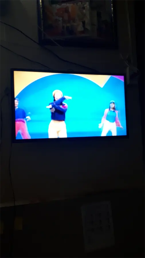 Khách hàng review Smart Tivi Samsung 32 inch UA32N4300 72