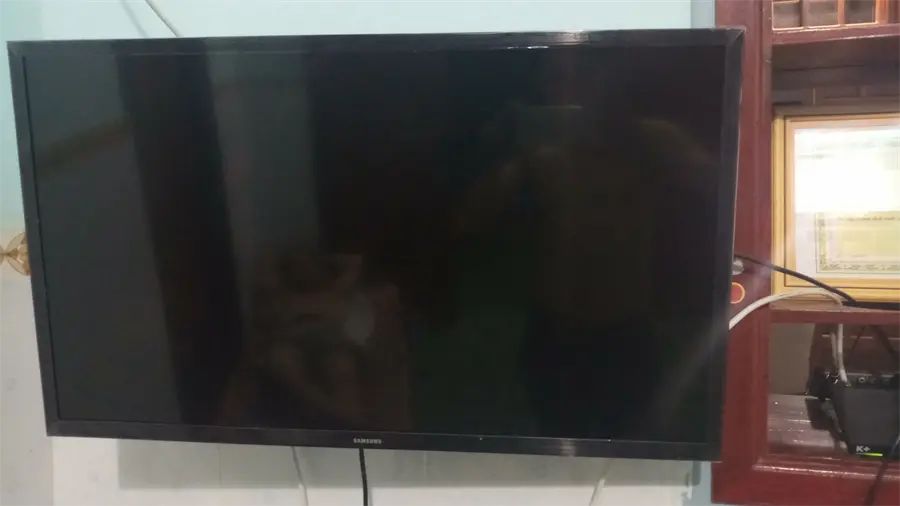 Khách hàng review Smart Tivi Samsung 32 inch UA32N4300 71