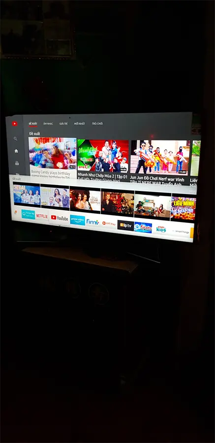 Khách hàng review Smart Tivi Samsung 4K 50 inch UA50NU7400 15