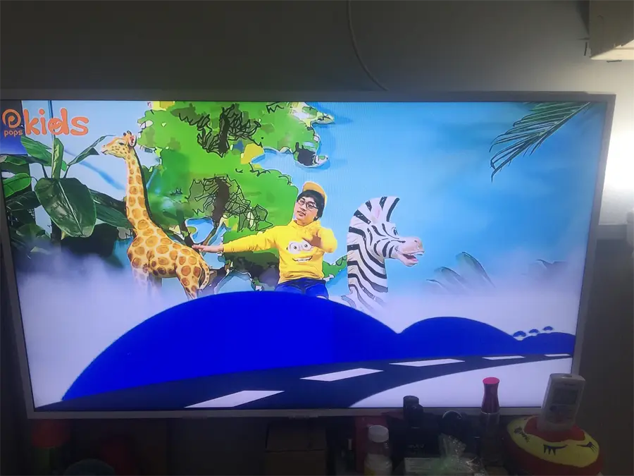 Khách hàng review Smart Tivi Samsung 43 inch UA43N5510 26