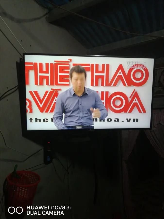 Khách hàng review Smart Tivi Samsung 4K 43 inch UA43NU7100 54
