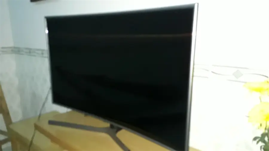 Khách hàng review Smart Tivi Cong Samsung 4K 49 inch UA49NU7500 7