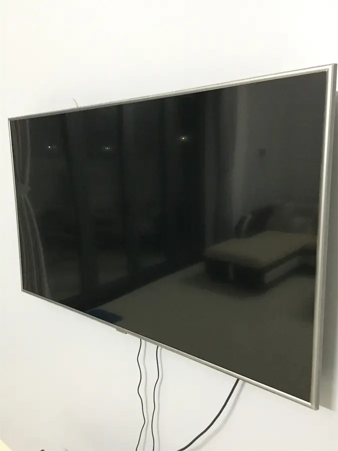 Khách hàng review Smart Tivi Samsung 4K 55 inch UA55NU7400 4
