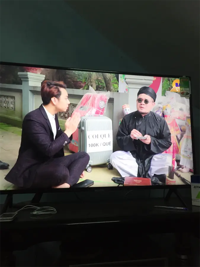 Khách hàng review Smart Tivi Samsung 4K 43 inch UA43NU7100 49