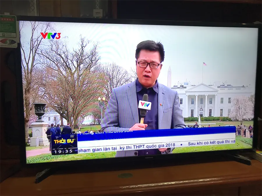 Khách hàng review Smart Tivi Samsung 40 inch UA40J5250D 37