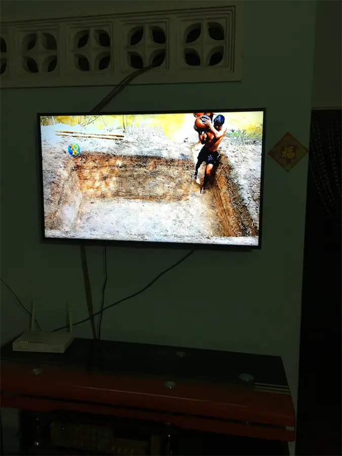 Khách hàng review Smart Tivi Samsung 4K 43 inch UA43NU7100 43