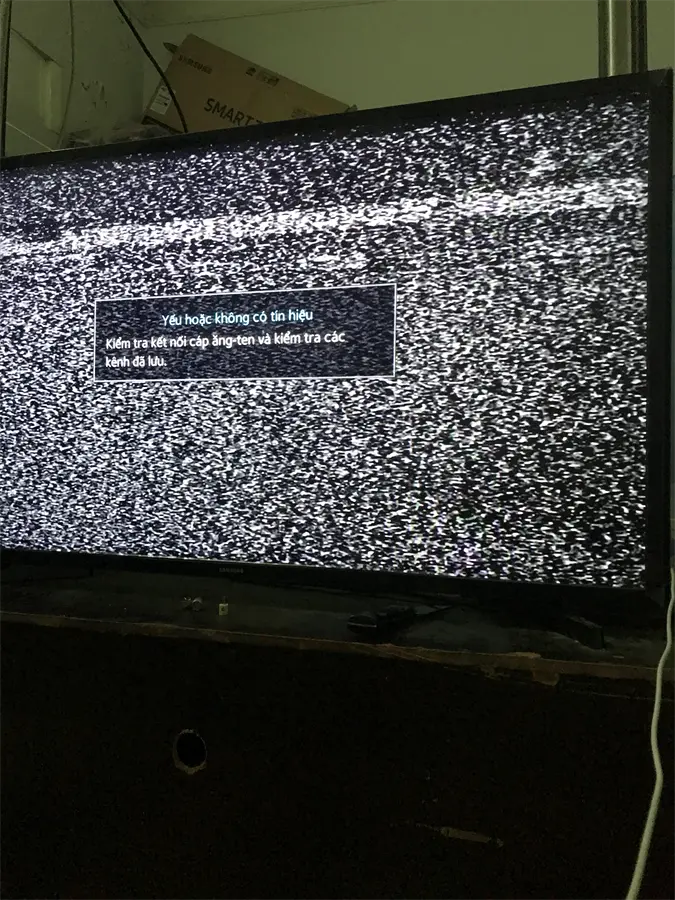 Khách hàng review Smart Tivi Samsung 40 inch UA40J5250D 33