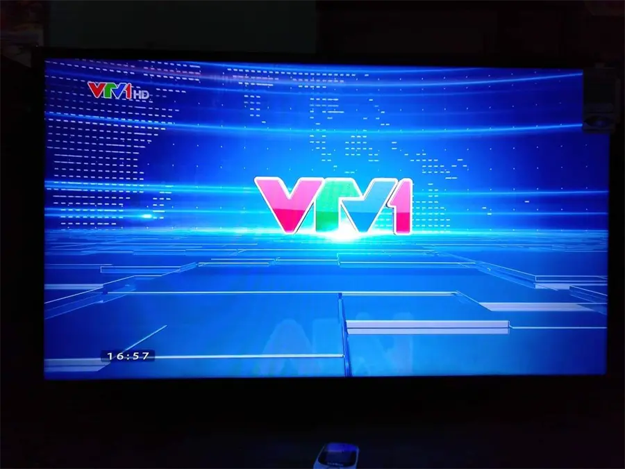 Khách hàng review Smart Tivi Samsung 40 inch UA40J5250D 32
