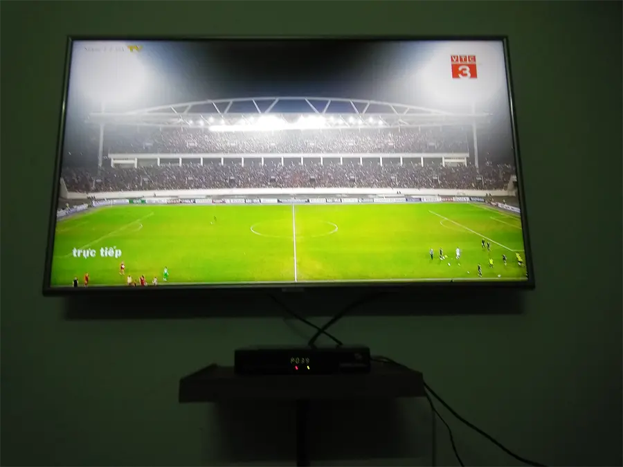 Khách hàng review Smart Tivi Samsung 4K 43 inch UA43NU7400 33