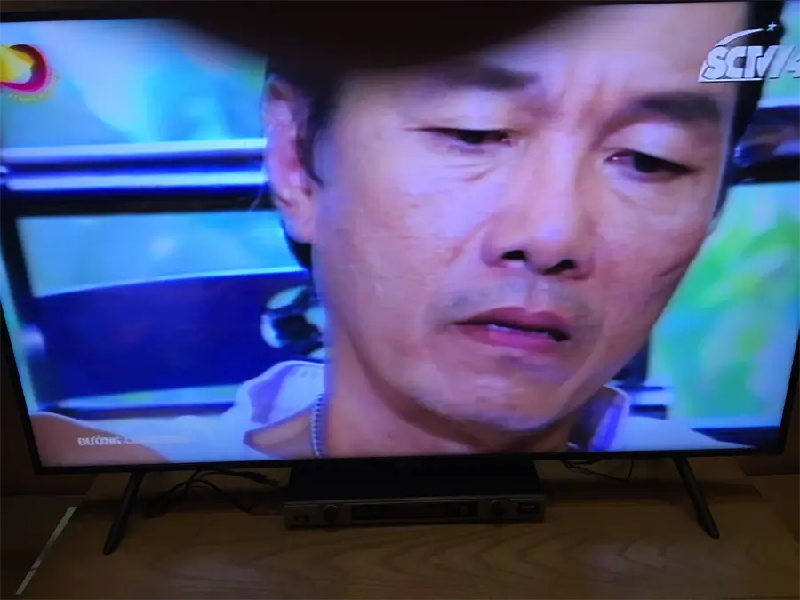 Khách hàng review Smart Tivi Samsung 4K 55 inch UA55NU7100 11