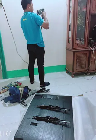 Khách hàng review Smart Tivi Samsung 4K 43 inch UA43NU7100 38