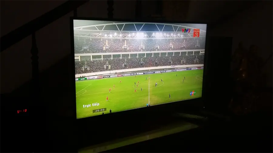 Khách hàng review Smart Tivi Samsung 4K 43 inch UA43NU7100 36