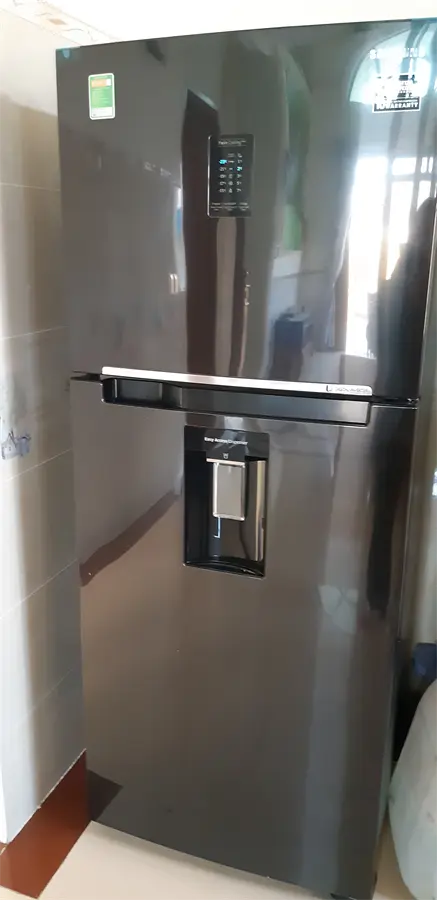 Khách hàng review Tủ lạnh Samsung Inverter 360 lít RT35K5982BS/SV 20