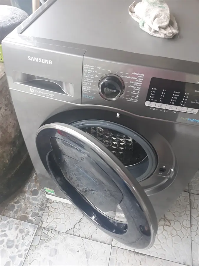 Khách hàng review Máy giặt Samsung AddWash Inverter 8.5 kg WW85K54E0UX/SV 4