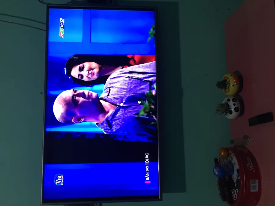 Khách hàng review Smart Tivi Samsung 4K 43 inch UA43NU7400 28