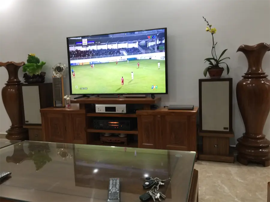 Khách hàng review Smart Tivi Samsung 4K 65 inch UA65NU7090 3