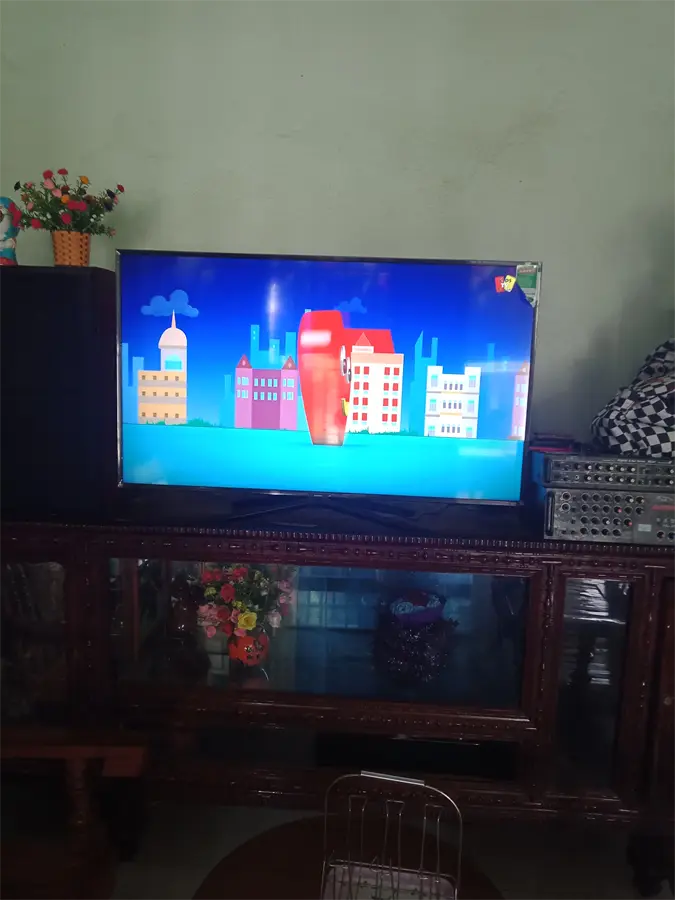 Khách hàng review Smart Tivi Samsung 49 inch UA49N5500 6