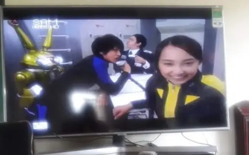 Khách hàng review Smart Tivi Samsung 4K 50 inch UA50NU7400 11
