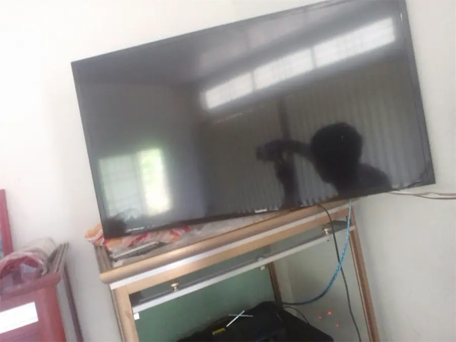 Khách hàng review Smart Tivi Samsung 40 inch UA40J5250D 26