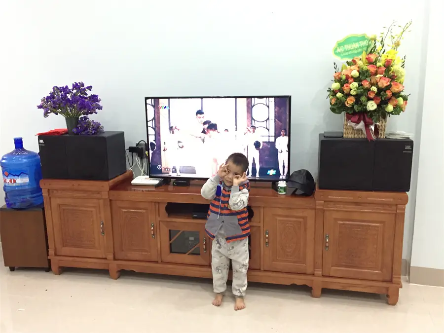 Khách hàng review Smart Tivi Samsung 4K 43 inch UA43NU7090 22