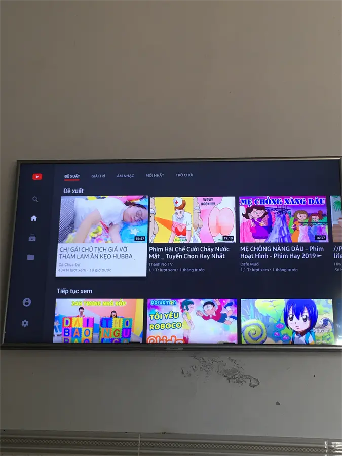 Khách hàng review Smart Tivi Samsung 4K 43 inch UA43NU7400 21