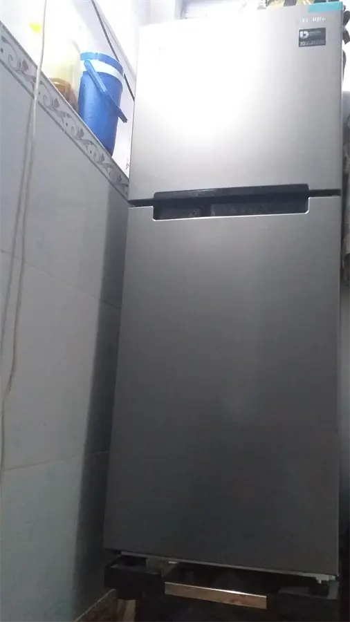 Khách hàng review Tủ lạnh Samsung Inverter 208 lít RT19M300BGS/SV 51