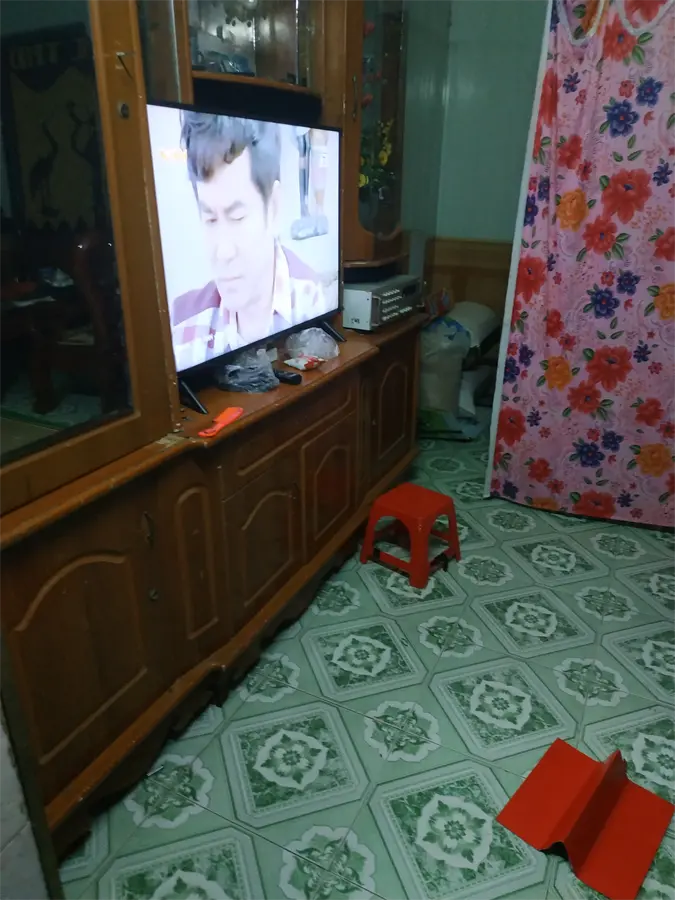 Khách hàng review Smart Tivi Samsung 4K 43 inch UA43NU7100 27