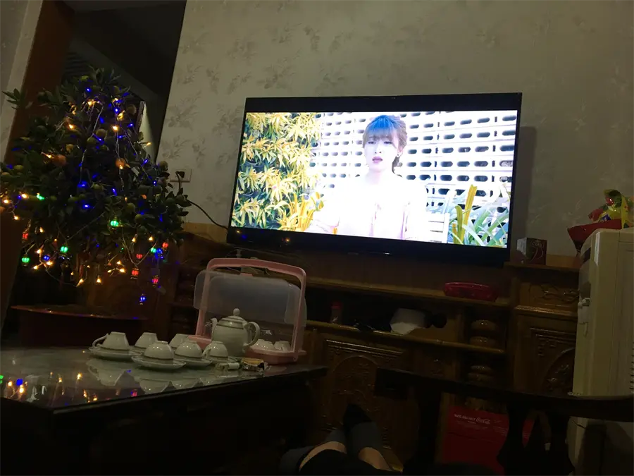 Khách hàng review Smart Tivi Samsung 4K 55 inch UA55NU7090 36