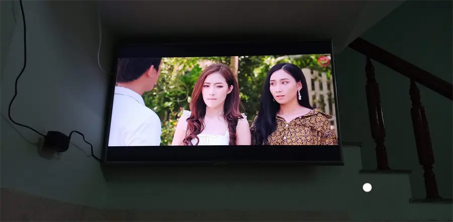 Khách hàng review Smart Tivi Samsung 4K 43 inch UA43NU7400 17