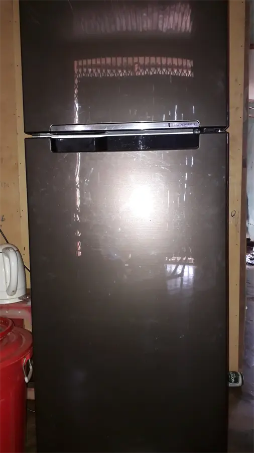 Khách hàng review Tủ lạnh Samsung Inverter 236 lít RT22M4032DX/SV 18