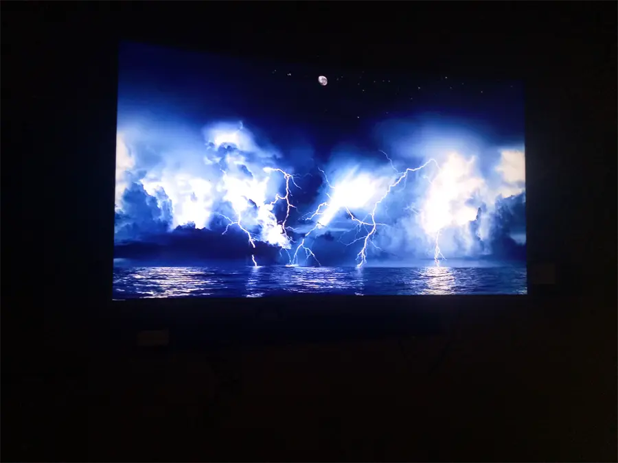 Khách hàng review Smart Tivi Cong Samsung 4K 55 inch UA55NU7500 5