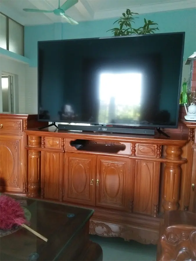 Khách hàng review Smart Tivi Samsung 4K 58 inch UA58NU7103 1