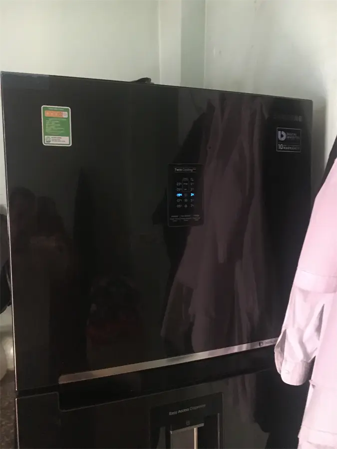 Khách hàng review Tủ lạnh Samsung Inverter 360 lít RT35K5982BS/SV 14