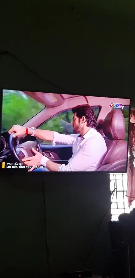 Khách hàng review Smart Tivi Samsung 4K 50 inch UA50NU7400 6