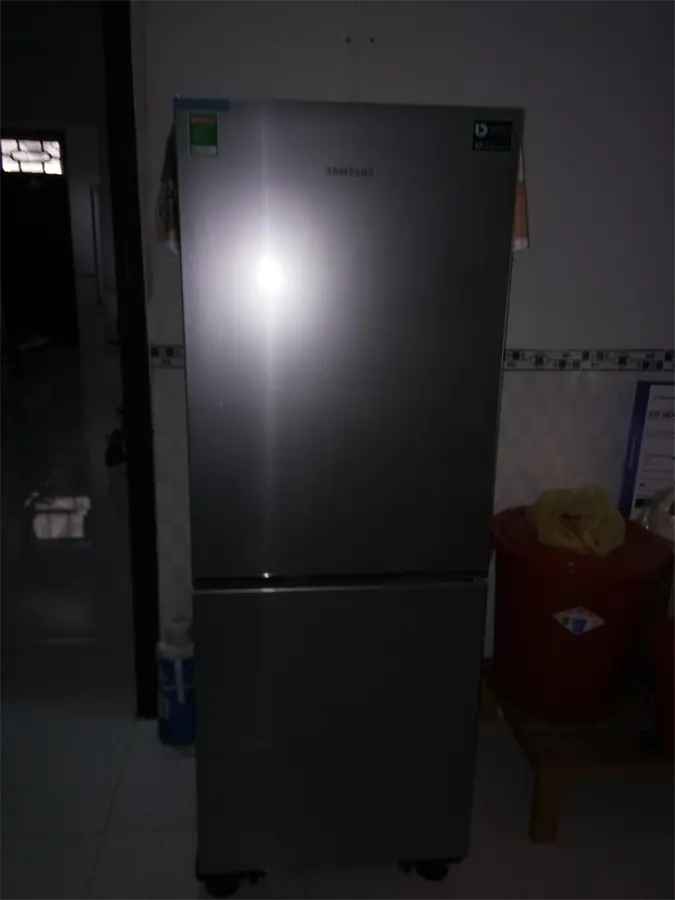 Khách hàng review Tủ lạnh Samsung Inverter 280 lít RB27N4010S8/SV 4