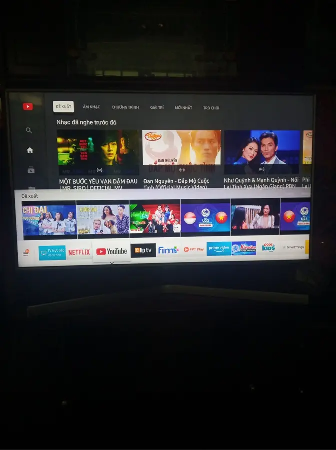 Khách hàng review Smart Tivi Samsung 4K 43 inch UA43NU7400 14